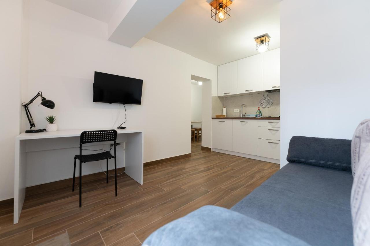 Tramontana And Maestral Apartman Izola Kültér fotó
